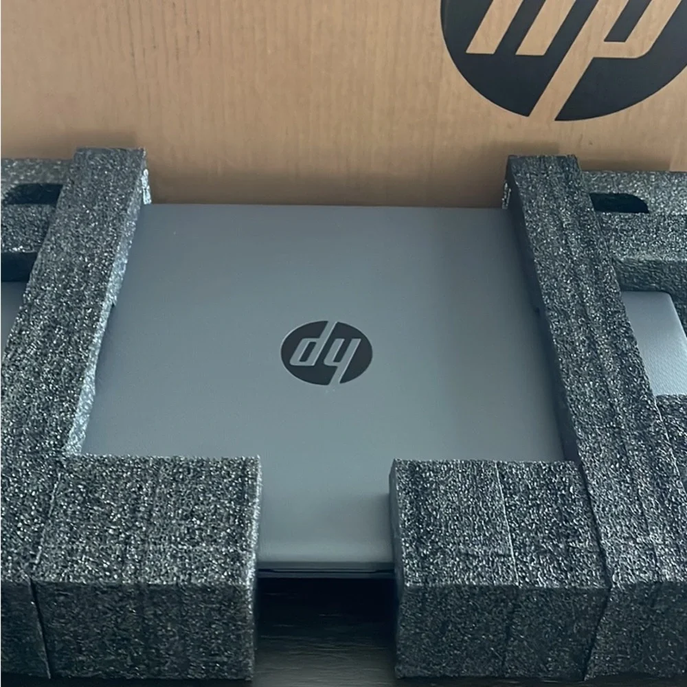 Brand new HP computer in the Box